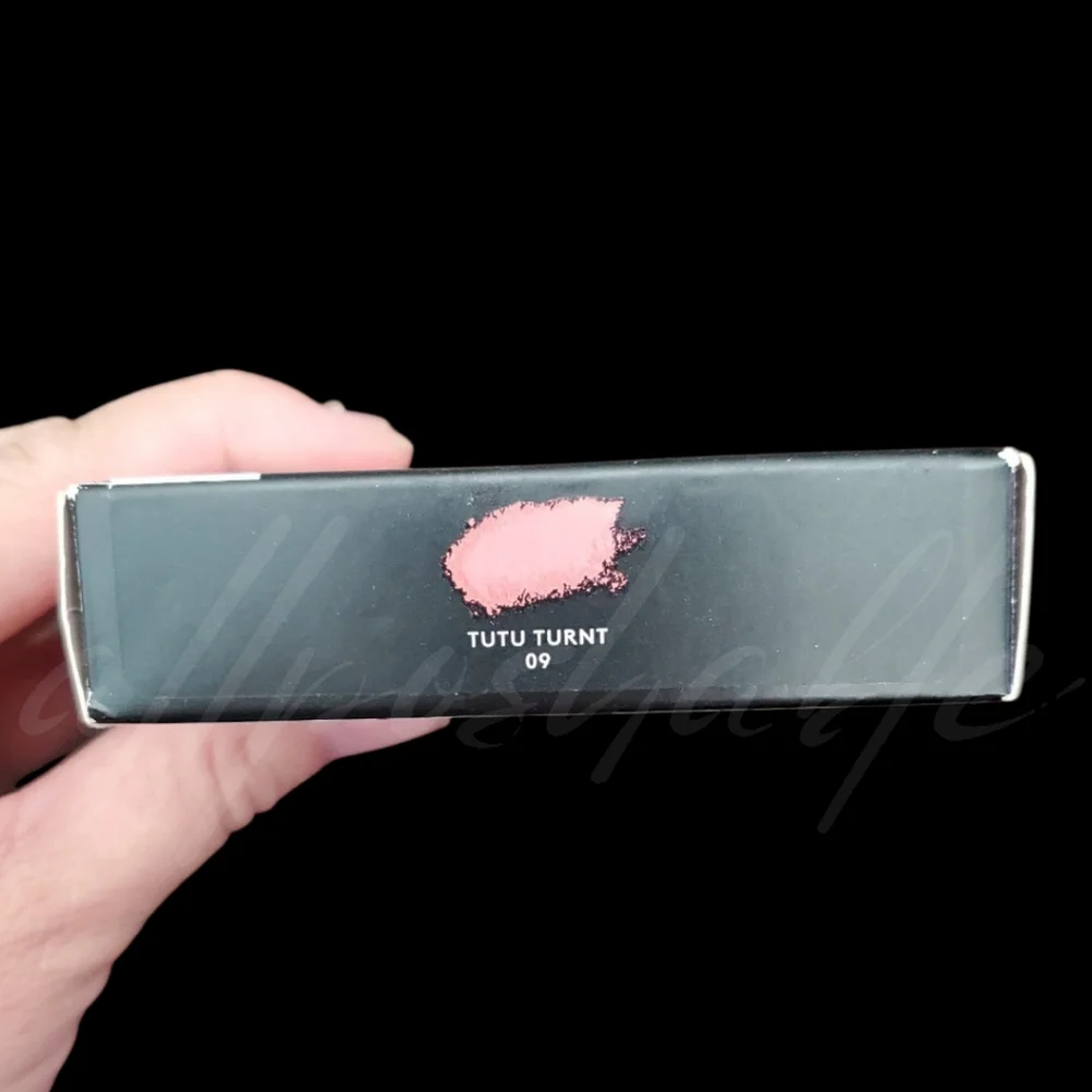 Fenty Cheeks Suede Powder Blush - Tutu Turnt